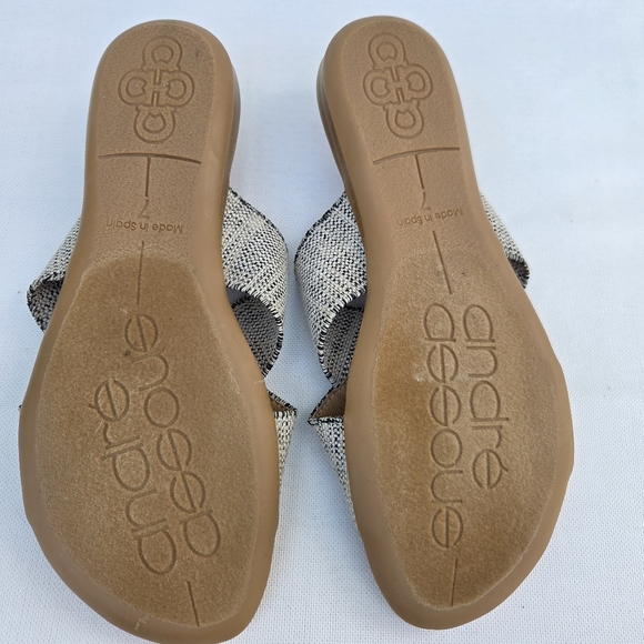 Andre Assous Nani Featherweight Sandal Size-7 NWOT - Picture 8 of 8